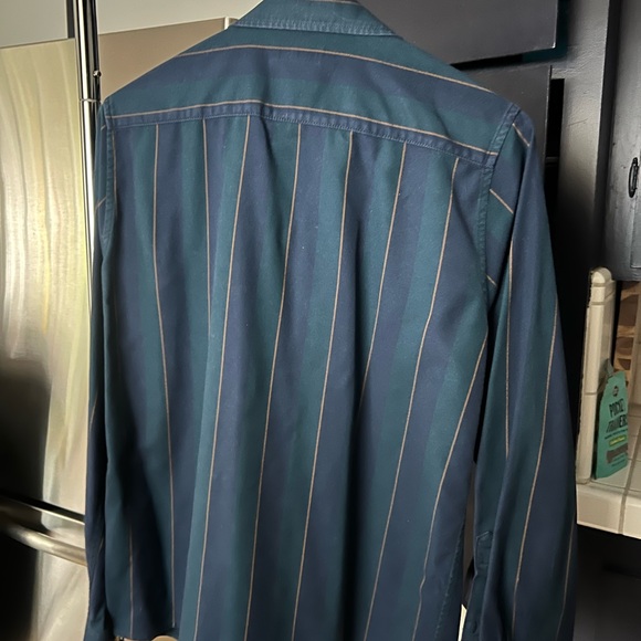 President’s Tuscany camp collared striped button down. Size M 
Made is Italy - Picture 3 of 3